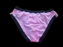 Load image into Gallery viewer, PINK &amp; BLACK LACE FULL BACK BRIEFS