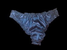 Load image into Gallery viewer, BLACK RUFFLE SATIN PANTIES WITH BOW